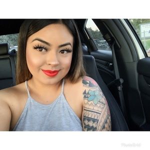 Meet your Posher, Paulina